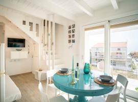 MERMAID'S HOUSE, apartment in Isola Rossa