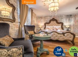 Plaza Marchi Old Town - MAG Quaint & Elegant Boutique Hotels, hotel in Split Old Town, Split