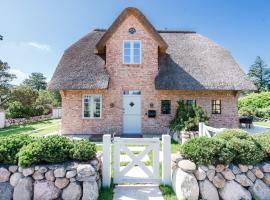 Loddis Hüs, holiday home in Wenningstedt