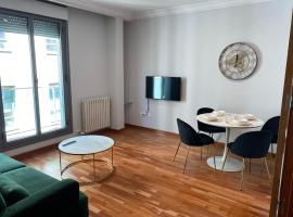 Maison San Isidoro - GARAJE y WIFI GRATUITO, hotel de golf en León