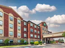 Holiday Inn Express & Suites Tulsa S Broken Arrow Hwy 51 by IHG, hotel v destinaci Broken Arrow