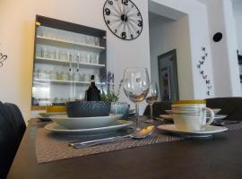 Apartman Bamboo, Hotel in Nin