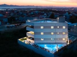 Oliva Vallis Apartments, hotel with pools in Zadar