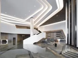 Crowne Plaza Wuhan Optics Valley by IHG