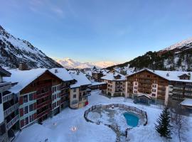 Hameau du Glacier 524 - Arc 1950 le village, hotel malapit sa Grand Col Ski Lift, Bourg-Saint-Maurice