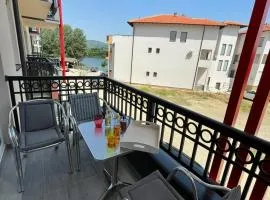 Lake View Tašić 1