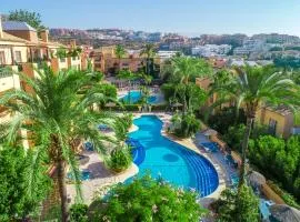 2 Habs Buena terraza con BBQ - WiFi, Piscina