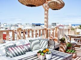 Riad Lyon-Mogador, casa de praia em Essaouira