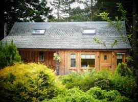 Wildcat Lodge, hotel in Boat of Garten