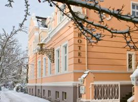 Hotel Adler, hotelli kohteessa Greifswald