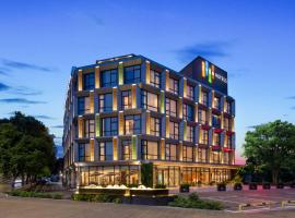 EVEN Hotel Shenzhen Nanshan by IHG, hotel Sencsenben