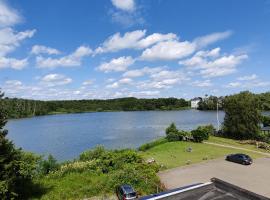 Lake Views, отель в городе Гростен