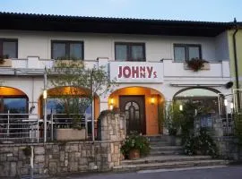 Gästehaus Weinhandl & Johnnys Pizzeria
