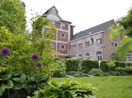 Housing De Brouwerij, Hotel in Westdorpe