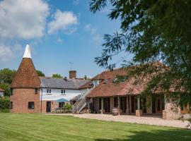 The Oast by Bloom Stays, holiday rental in Newenden