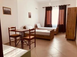 Te BUNKERI, hotel v destinaci Ersekë