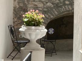 Patio1861 - A Sicilian deluxe apartment, hotel di Termini Imerese