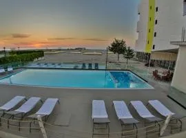 Jijo's Hotel