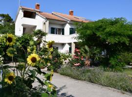 Apartmani Zdenka, hotel que acepta mascotas en Banjol