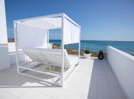 Son Serra Sea Coast Villa, holiday home in Son Serra de Marina