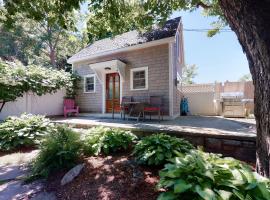 Romantic Retreat, hotel in Gloucester