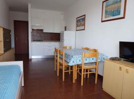 Holiday home Porto Santa Margherita 40283, hôtel à Porto Santa Margherita