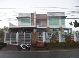 La Casa Vacanze PH Private villa w/ swimming pool, maison de vacances à Batangas City