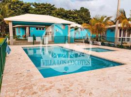 Villa Los Cocotes At Aguada Sea Beach, hotel em Aguada