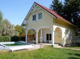 Holiday home in Badacsony/Balaton 18019, hotell sihtkohas Badacsony