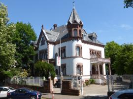 Hotel am Berg, hotel di Frankfurt