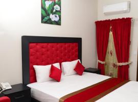 Hotel Deluxe Lahore, hotel poblíž Mezinárodní letiště Allama Iqbal - LHE, Lahore