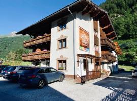 Alpenhaus Monte, hostal o pensión en Neustift im Stubaital