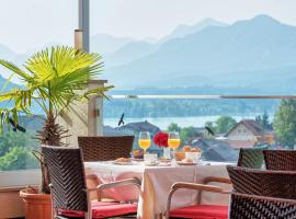 Hotel-Pension Melcher, hotel in Drobollach am Faakersee