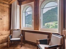 Villa Martiner Apartments Emilia, vila v destinaci Ortisei