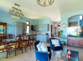 Luxury 3-bedroom villa in Sozopolis with sea view, hytte i Sozopol