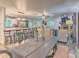 Beautiful Connestee Falls Home with Porch in Brevard