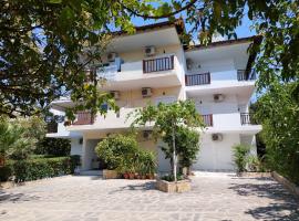 Lelegianni Studios and Apartments, hotel in Psakoudia