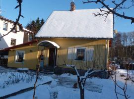 Holiday home Vrchlabi/Riesengebirge 2190, casa o chalet en Podhŭří