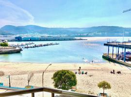 The Cliffs - Sunset Village Beach 1D, hotel i Viveiro