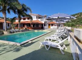 Villa Maria con piscina e giardino privato, holiday home in Santa Maria