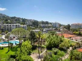 Fully equipped appartment 105 m2 clear view on the sea and californie hills