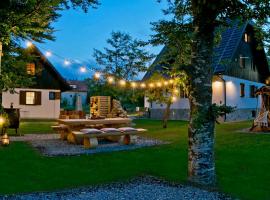 B&B Plitvice Holiday Lodge، فندق في بليتفيتْشكا ييزيرا