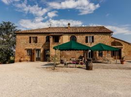 Agriturismo Percenna, farm stay in Buonconvento