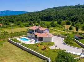 Amazing design villa Aeris with private pool, high level of privacy