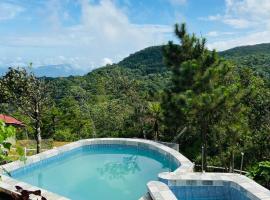 Hacienda Mi Montañita, hotel v destinaci Cerro Azul