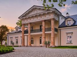 Dwór w Żytnie, hotel en Żytno