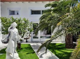 Palms Luxury Suites Sanremo, hotel dicht bij: Villa Matutia, San Remo