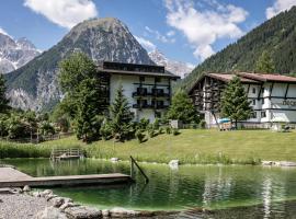 Sporthotel by Alpenlodge, hotel em Brand