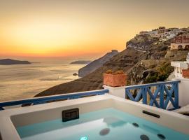 Golden Grey Goose, self-catering accommodation in Fira
