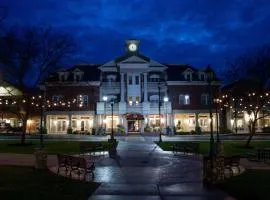 Gateway Hotel, Trademark Collection by Wyndham